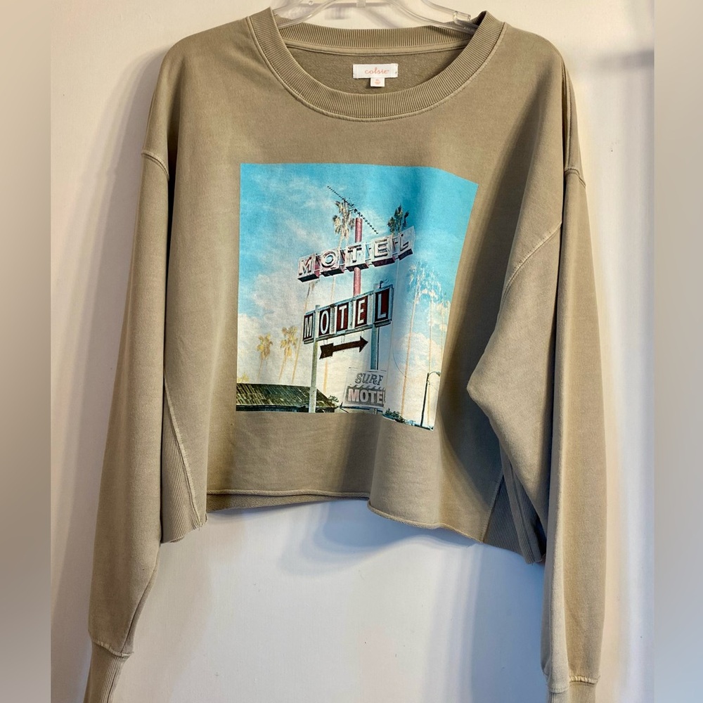 Women's Cream and Tan Sweatshirt XL. Surf Motel